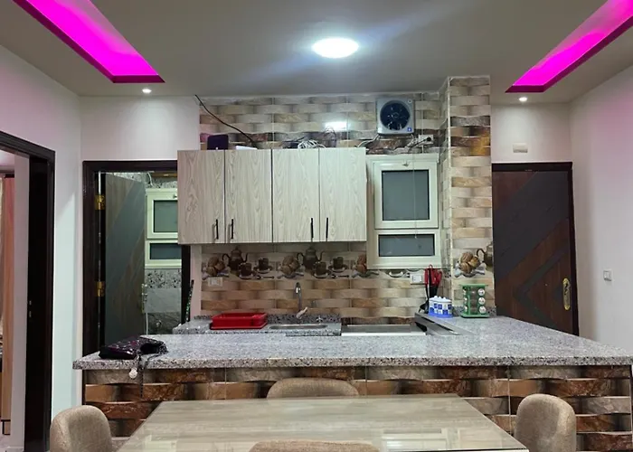 Luxury 3br Near & Marina Sheraton Street Apartment Hurghada