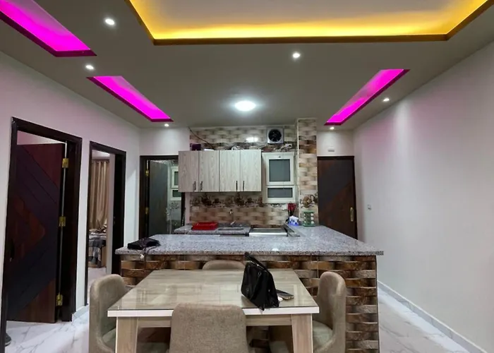 Luxury 3br Near & Marina Sheraton Street Apartment Hurghada