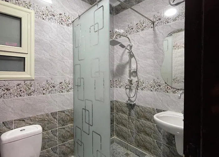 Luxury 3br Near & Marina Sheraton Street Apartment Hurghada